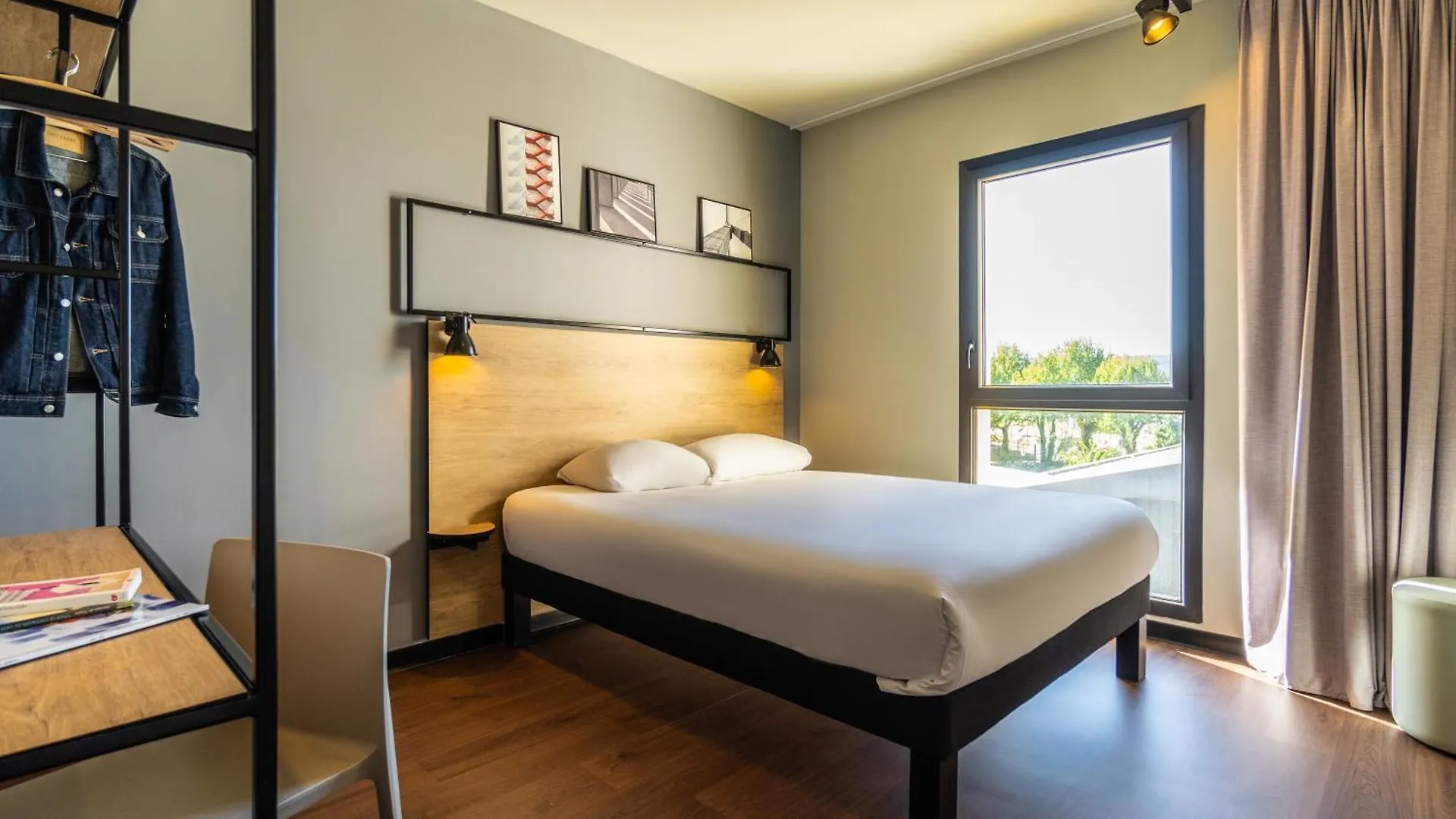 Hotel Ibis Marseille Marignane Technopole