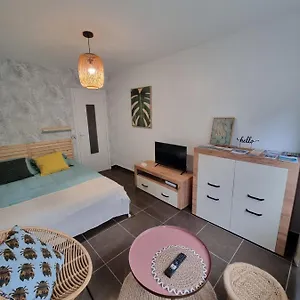 https://studio-vieux-lille.lillehotels.org